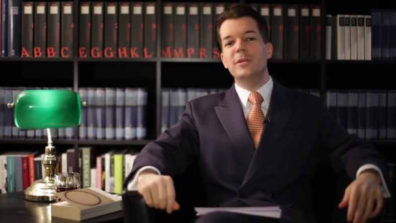 11798 - M - EINE STADT SUCHT EINEN MÖRDER - Kritik & Analyse (jederzeit online)