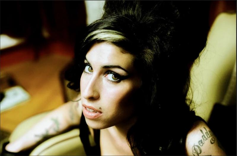Amy Winehouse (jederzeit online)