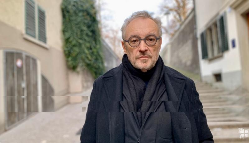 Josef Hader: «Als Ministrant habe ich die ersten Theatererfahrungen gemacht» (jederzeit online)
