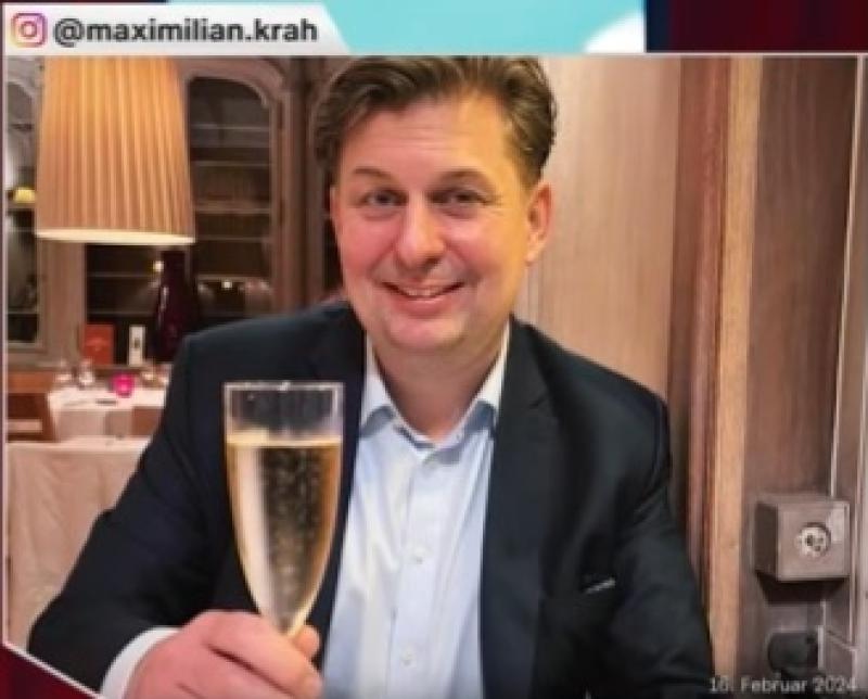 Harmlos: Maximlian Krah wirbt auf TikTok Jugendliche ? (jederzeit online)